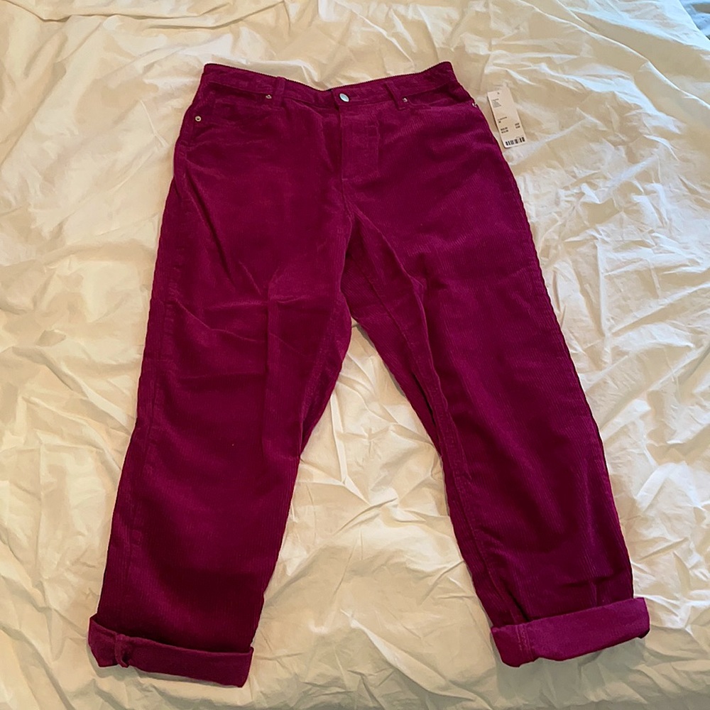 Urban Outfitters Mom High-Rise jeans in plum